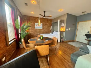 RockStar Pad W3A Chicago-Wrigley/BoysTown/Parking! - Image 3