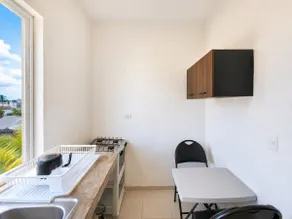 Apartment with pool / 8 min. to the airport - Image 5