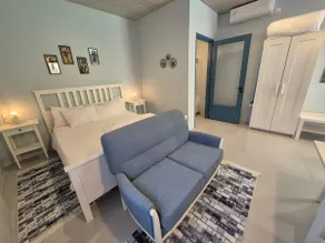 Studio Bella - Image 2