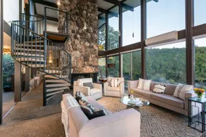 Highlands Vista: Luxe Estate in Sonoma - Image 3