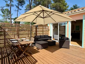 House · Enclosed garden · Wooden terrace · Ocean 10 min - Image 2