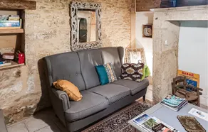 2 Bedroom Awesome Home In Saint Leon Sur Vezere - Image 4