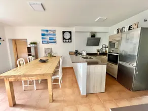 Cozy apartment with terrace - Image 2