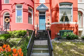 Historic Georgetown Townhome: Walkable Location! - Image 3