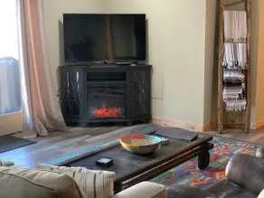 The Bear Bungalow - Image 4