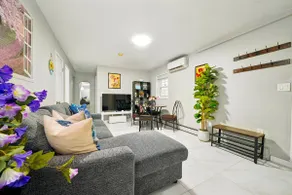 2BR Jersey City Oasis - Quick NYC & MetLife Access - Image 3