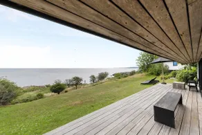 Architect designed holiday home with sea view - Image 2