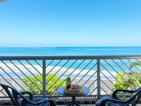 Private beach access, fiber optic internet & parking - Image 2