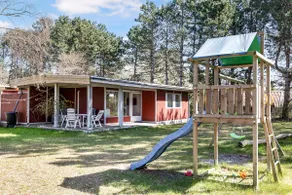 Familievenligt sommerhus tæt på vandet - Image 2