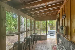 Hot Tub-Large Screened Porch,Fire Pit &Grill Area - Image 3