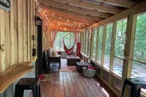 Hot Tub-Large Screened Porch,Fire Pit &Grill Area - Image 4