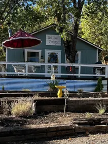 Neil Creek Cottage - Image 3