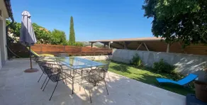 Family home · Jacuzzi · Cote Bleue - Image 4