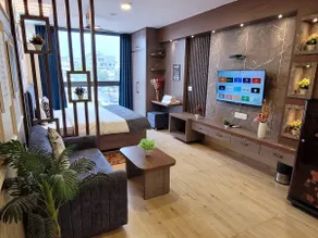 The Johari Luxury 1BRStudio Apt.City Center +POOL - Image 4