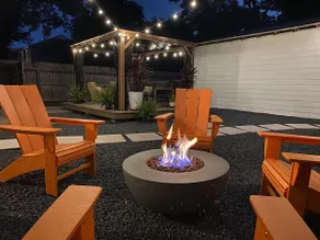 2bed/2bath - Steps to Coffee, BBQ, Tex-Mex - Image 4