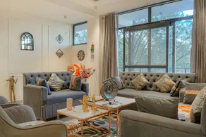 Nirvana180°Valley View2BHK| Kasauli•Café | parking - Image 5