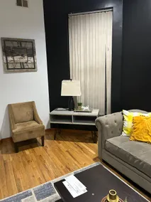 Trendy apt,15mins to downtwn - Image 2