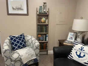 Bay Country Cottage * A Cozy, Peaceful Oasis - Image 2