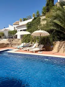 Traditionelt Mountain Village House, privat pool, WiFi og omfattende udsigt - Image 4