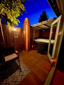 Beach house with jacuzzi near Amsterdam & Airport - Image 2