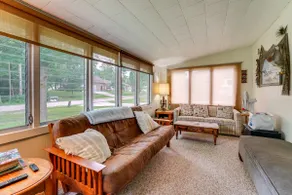 Walk to Lake Huron: Pet-Friendly Caseville Cottage - Image 3