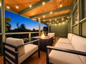 Mid-century spacious home w/ hot tub & pool table - Image 3