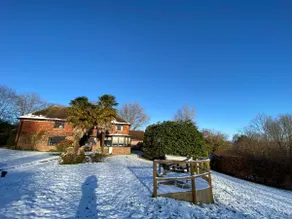 Glyndebourne Tour , tennis and relaxing hot tub - Image 2