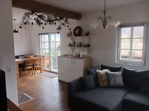 Vacation home: Great location, plenty of space and large garden - Image 3