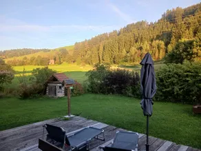 Vacation home: Great location, plenty of space and large garden - Image 4