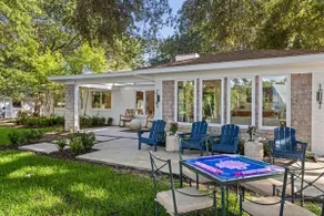 Live Oaks & Marina Views! Ocean Springs Home - Image 2