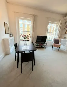 Stunning 3 bedroom maisonette in Chelsea - Image 2