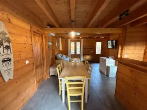 Wooden cottage with pool & spa access - 4 km ocean - Image 4