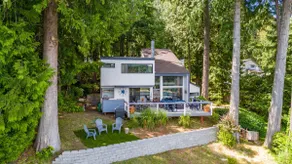 Sound & Cedar PNW Escape w/ Unbeatable Views - Image 2