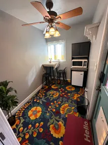 Cozy Suite with Own entrance-TV - Image 3