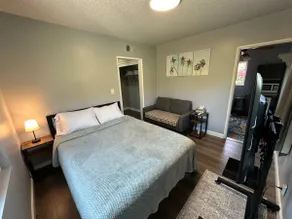 Cozy Suite with Own entrance-TV - Image 2