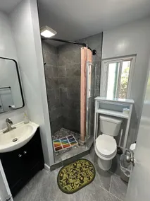 Cozy Suite with Own entrance-TV - Image 4
