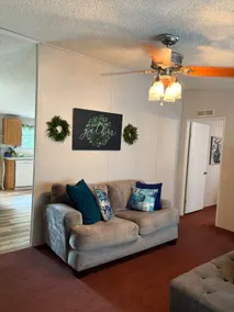 The Lake Joy House - Image 3