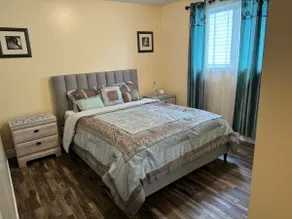 3 Bedroom Luxury Home Spacious - Image 3