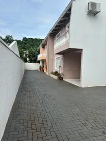 Comfortable >spacious >airy house with 2 bedrooms - Image 2
