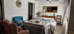 Centrally located, bright and cozy. - Image 2