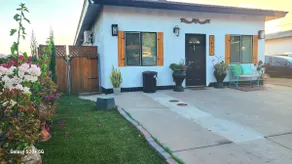 Beautiful detached house - Image 2