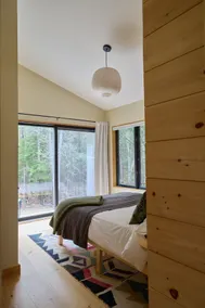 Sauna+Near Beach+Pond+Outdoor Shower+Fire Pit - Image 5