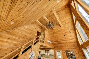 The Pine Lodge is wonderful in the Hideout - Image 5