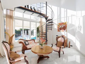Luxury villa in Barcelona, close to the beach. - Image 3