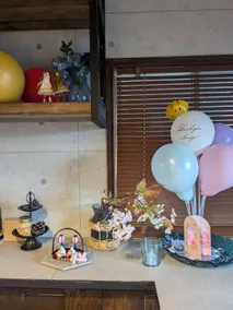 Free parking available. All my friends and I enjoyed our summer vacation!House with a projector, bar counter, and seasonal decorations - Image 2
