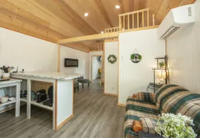 The Cottage Cabin - Image 3