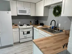 Modern Oasis near Lake Eola - Image 3