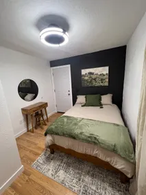 Kampflo Cottage ~ Cozy Home in Downtown Prosser! - Image 3