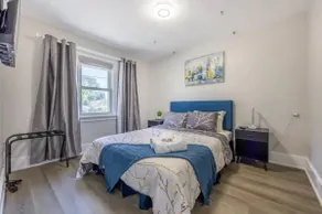 Safe Haven*5 Min Drive to Falls*Free Parking - Image 2