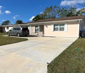 A Comfortable Family Home Close to Busch Gardens! - Image 2